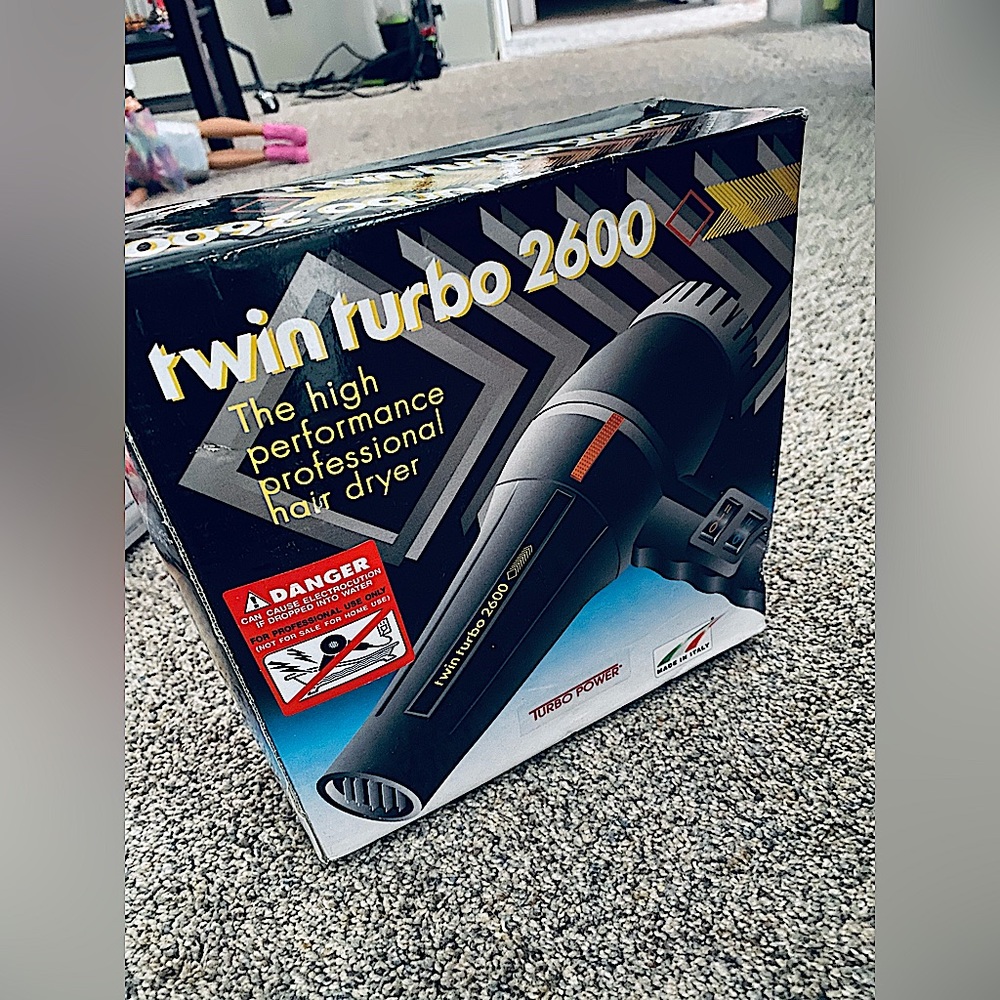 Hair dryer